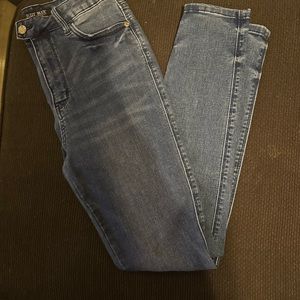 Judy blue size 7 brand new never worn